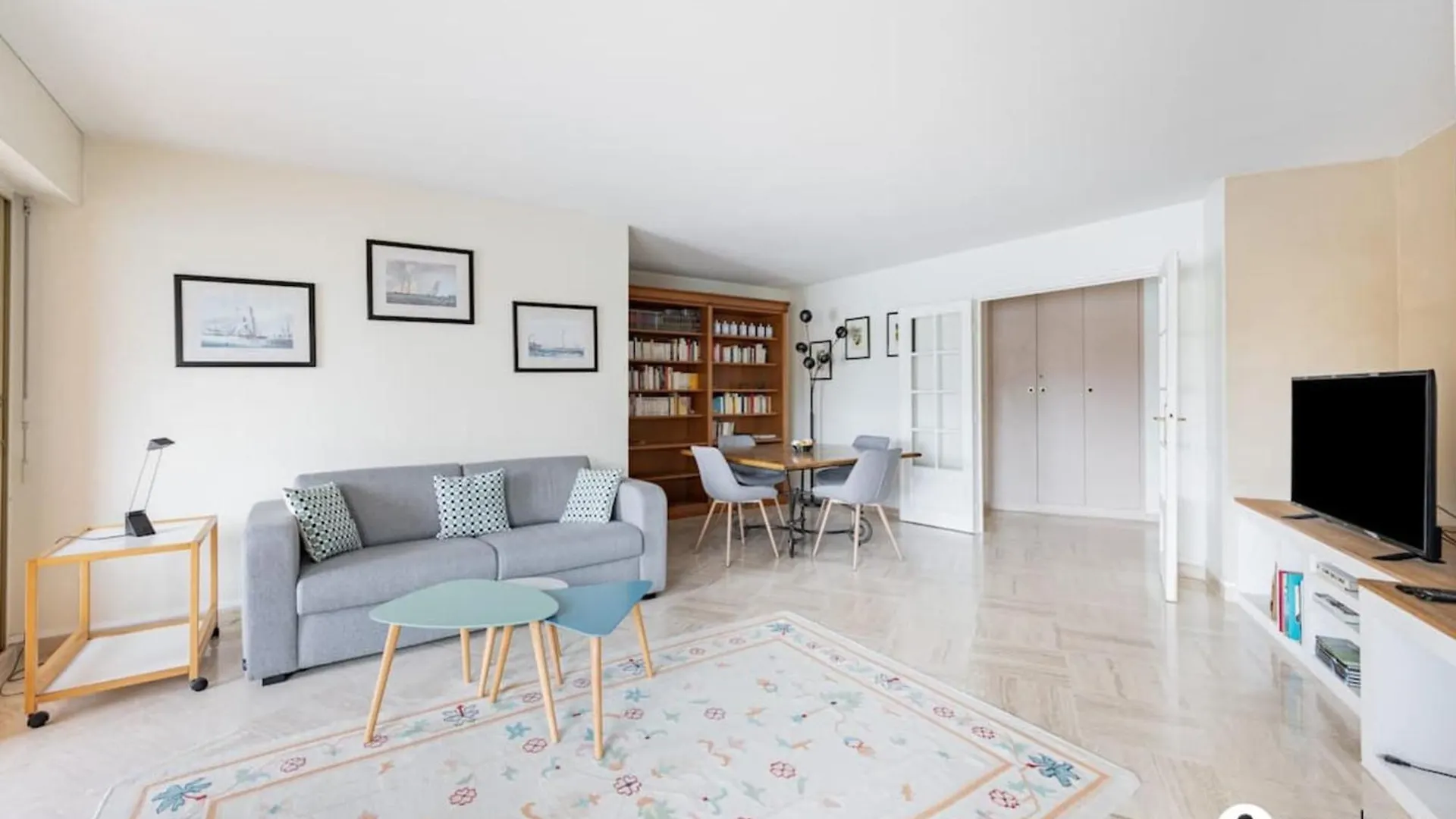 Spacious Apartment With Pool Located In The Marina Of Mandelieu  Mandelieu-la-Napoule